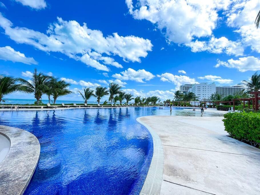 Punta Me Luxury Apartments Ocean View & Beach Front In Amara Cancún Eksteriør bilde