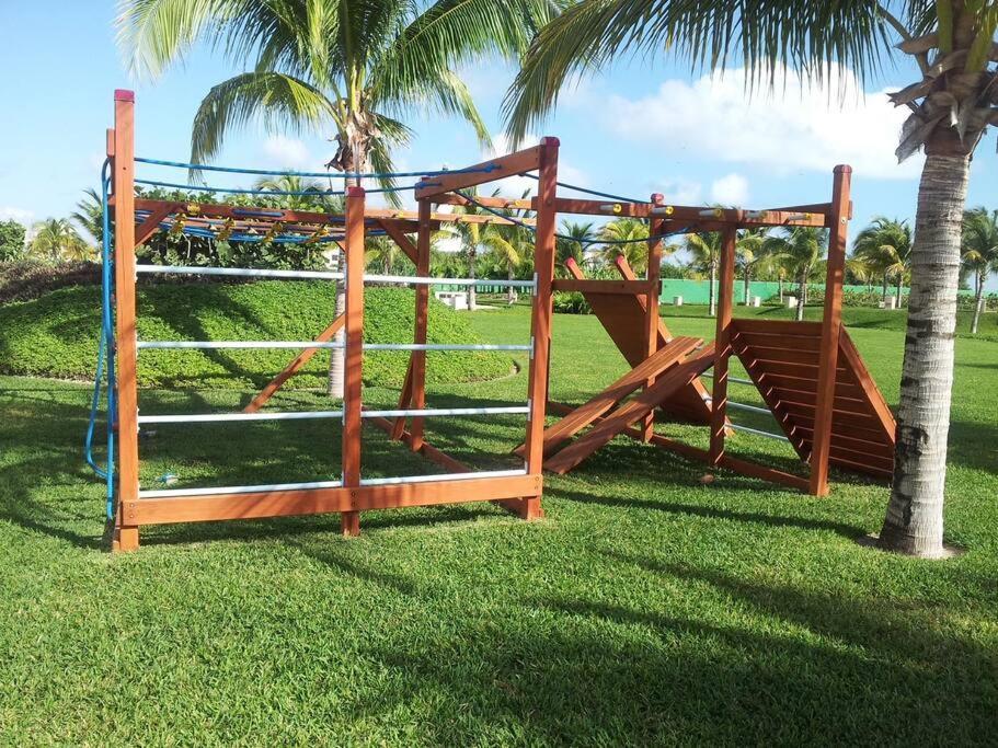 Punta Me Luxury Apartments Ocean View & Beach Front In Amara Cancún Eksteriør bilde